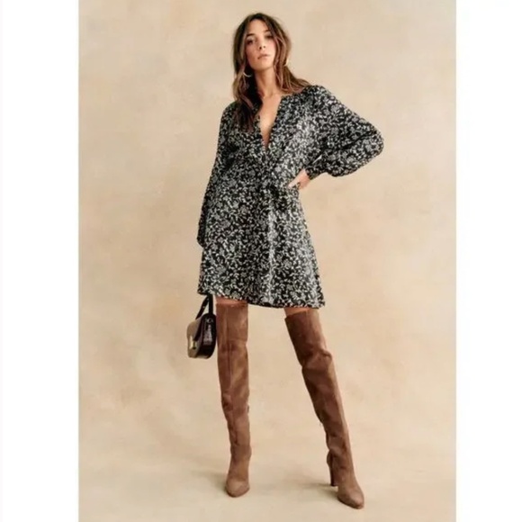 Sézane Merry Dress in Black & Ecru Floral Print - Picture 3 of 15